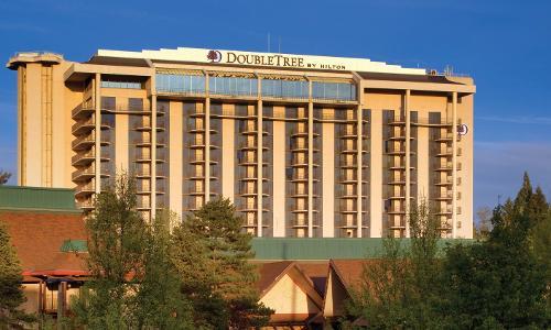 Doubletree By Hilton Mountain Side